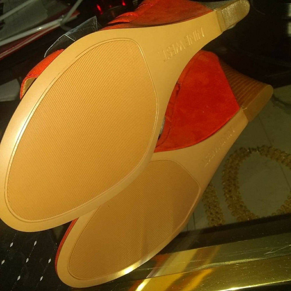 Orange wedges
